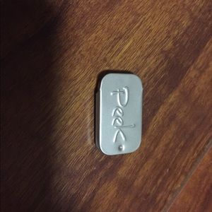 2 👁 shadow see pics for details